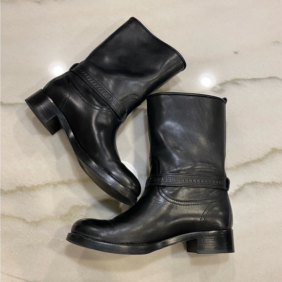 Louis Vuitton Boots size 38.5 US 8 Black Leather - Picture 6 of 16